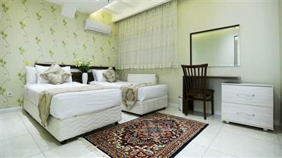 اتاق دو تخته تویین هتل آپارتمان سفیر همدان اتاق دو تخته تویین هتل آپارتمان سفیر همدان